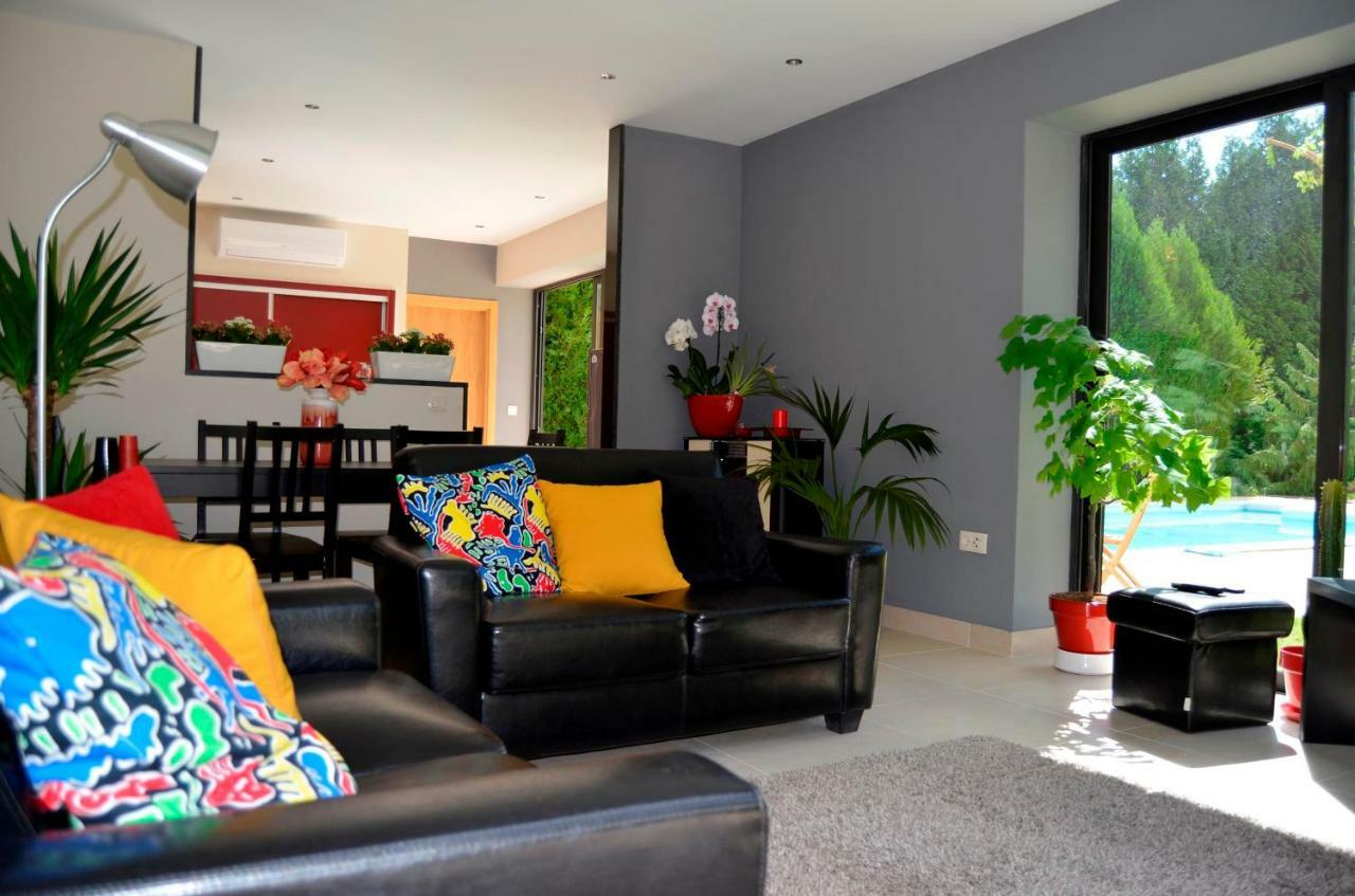 Casa Do Prado Guesthouse วีลาเรอัล ภายนอก รูปภาพ